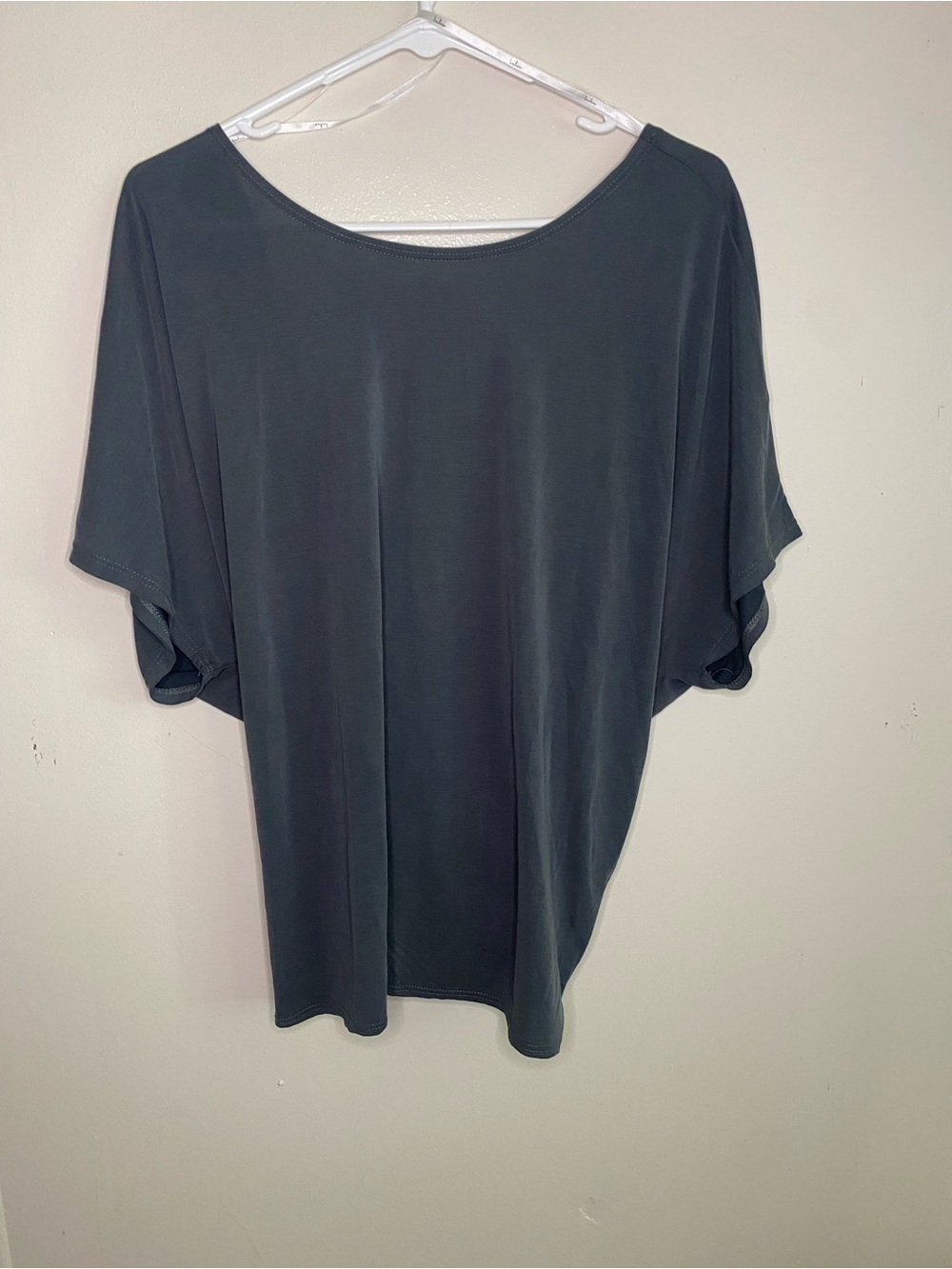 Lulus Relaxed Women's Short-Sleeve Open Back Top in Charcoal Gray NWT